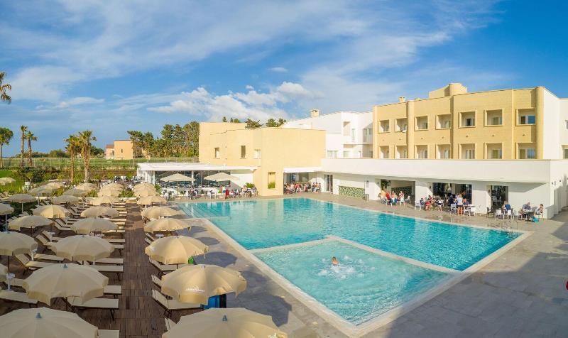 קמפופליצ'ה די רוצ'לה Mangia'S Himera Resort מראה חיצוני תמונה