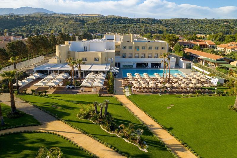 קמפופליצ'ה די רוצ'לה Mangia'S Himera Resort מראה חיצוני תמונה